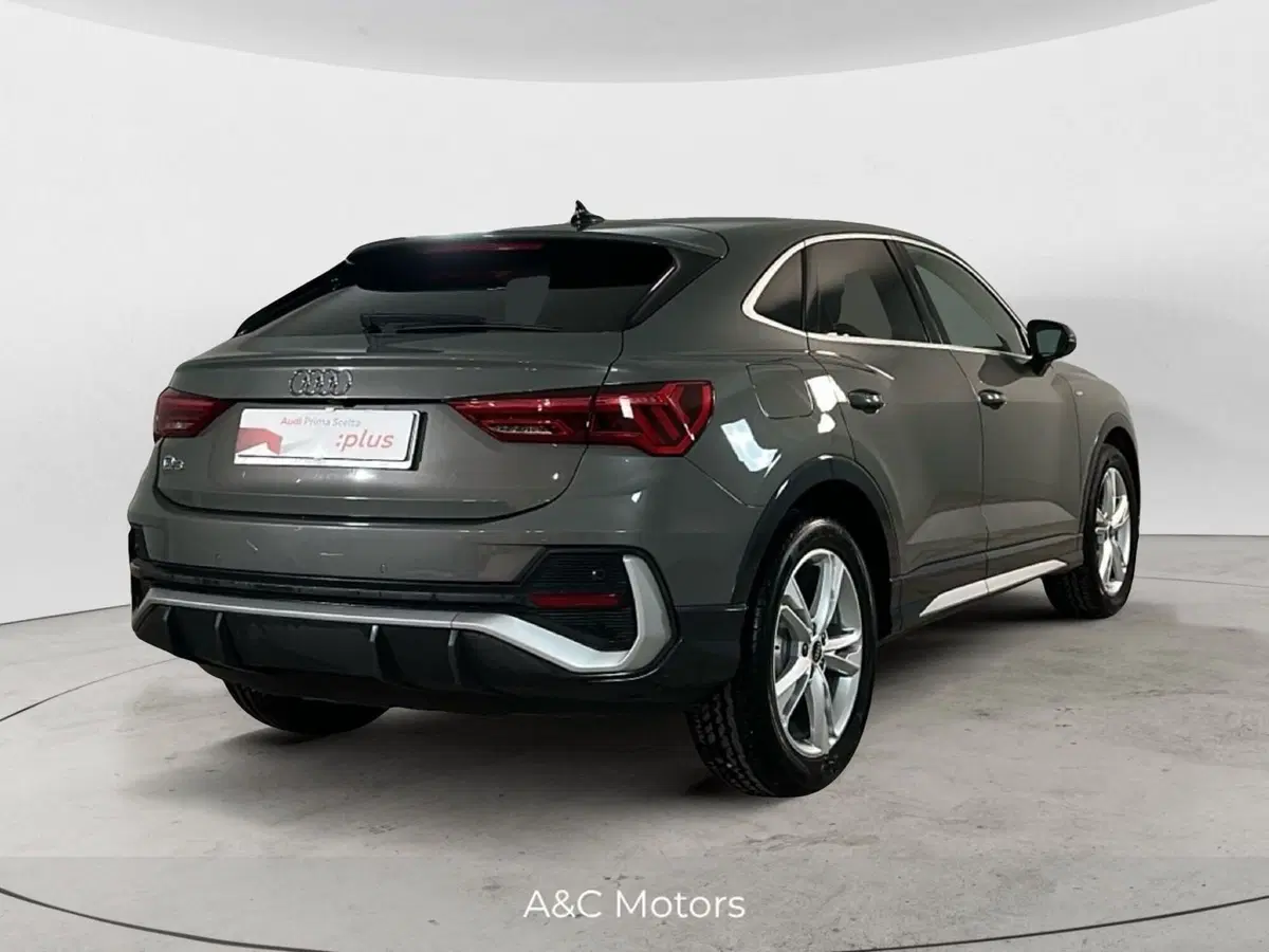 Audi Q3 Sportback usata a Napoli (4)