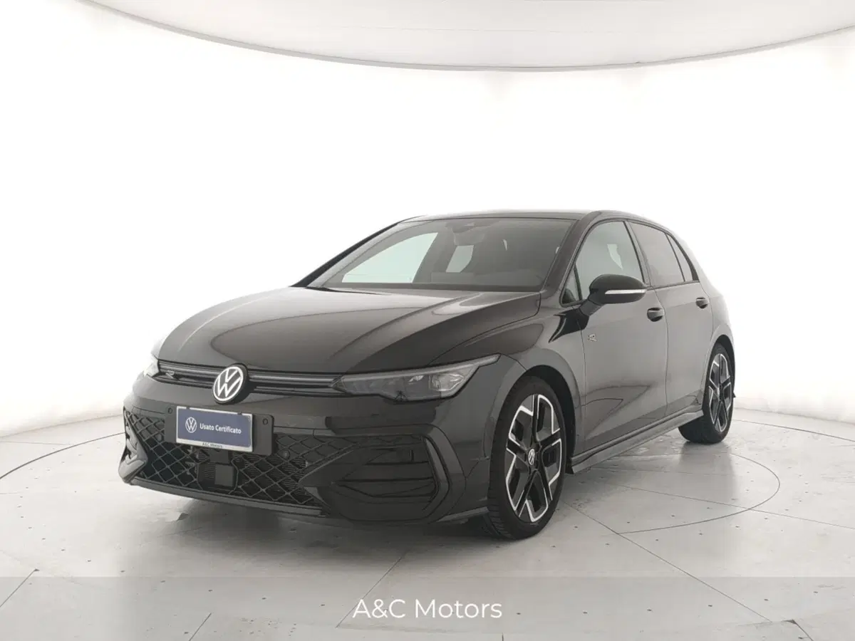 Volkswagen Golf usata a Napoli