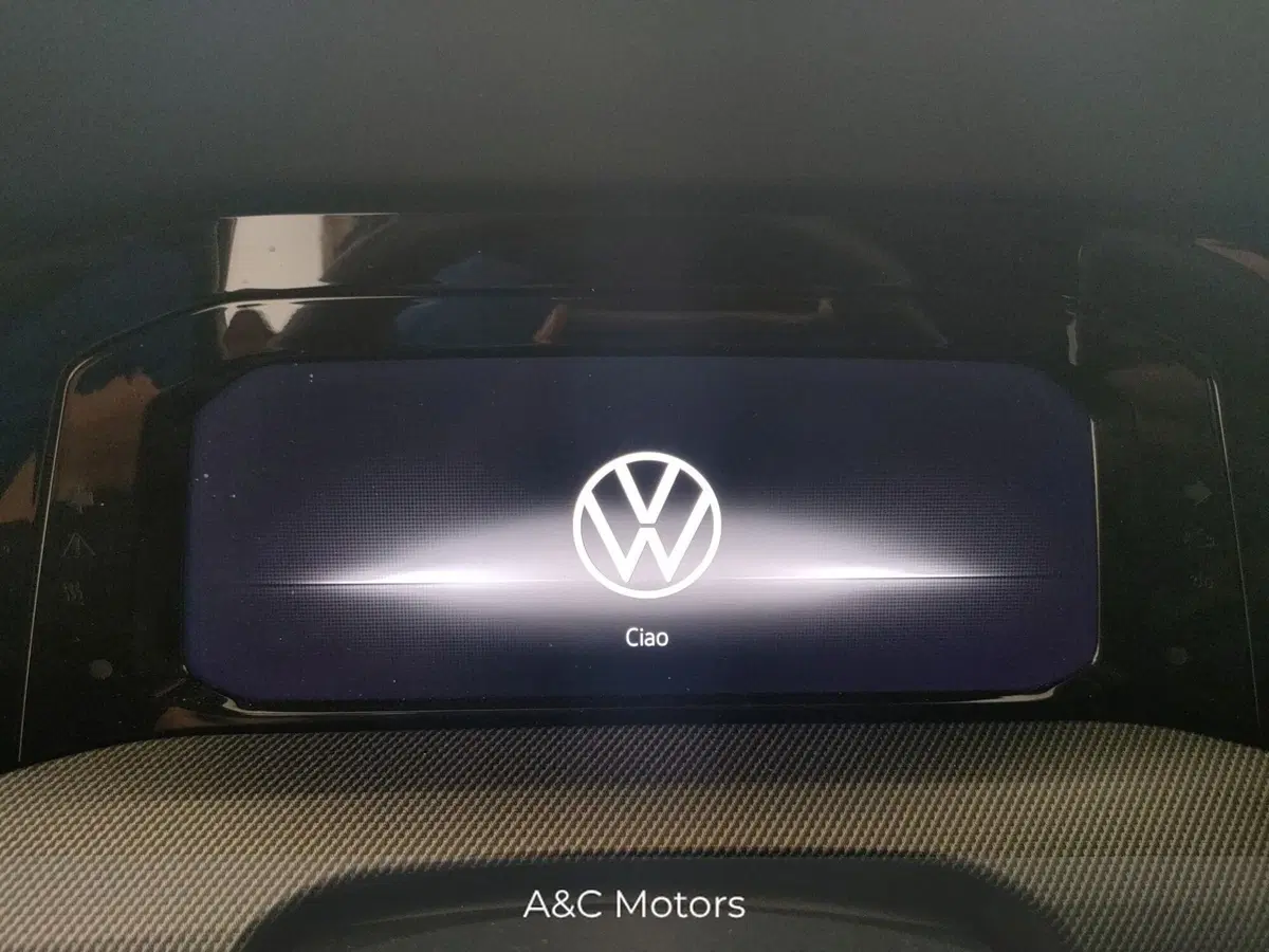 Volkswagen Golf usata a Napoli (14)