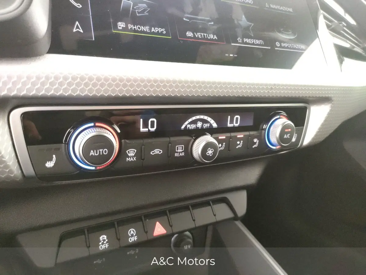 Audi A1 allstreet usata a Napoli (18)
