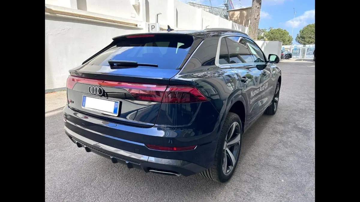 Audi Q8 usata a Palermo (2)