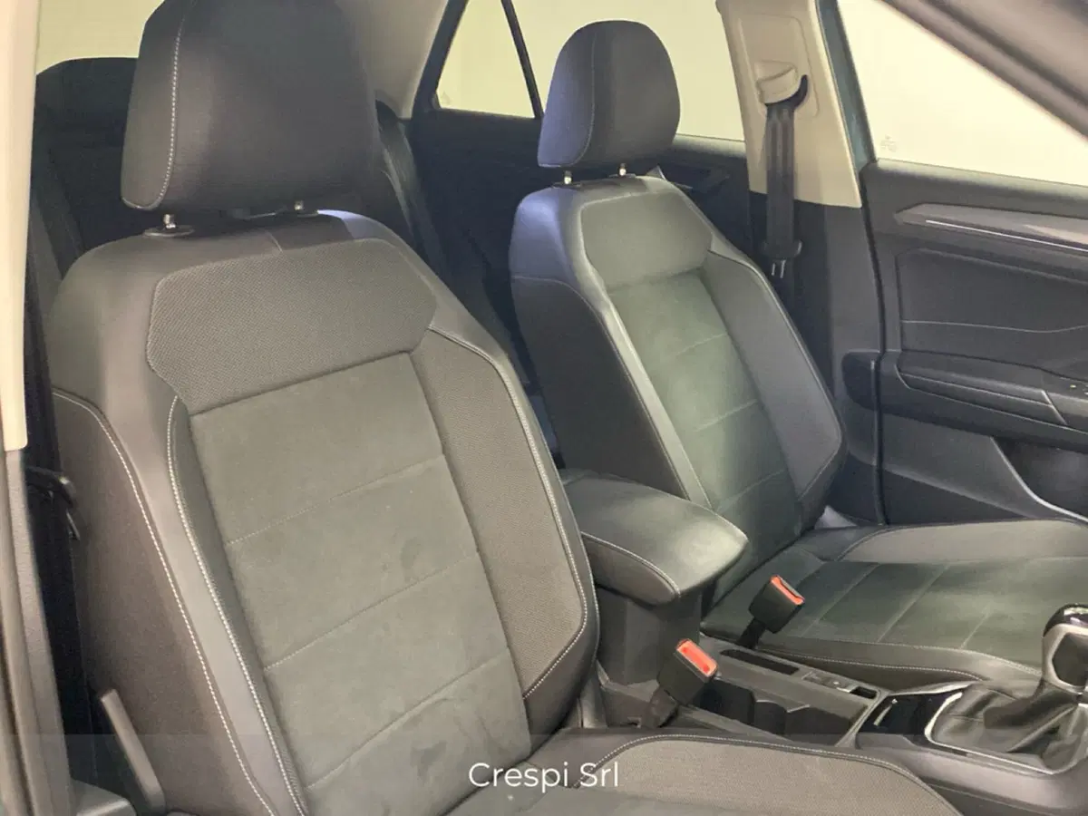 Volkswagen T-Roc usata a Varese (13)