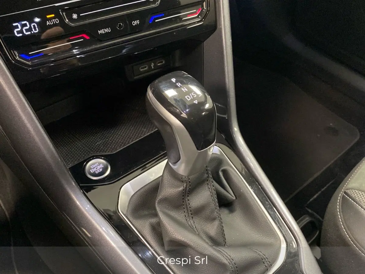 Volkswagen T-Roc usata a Varese (18)