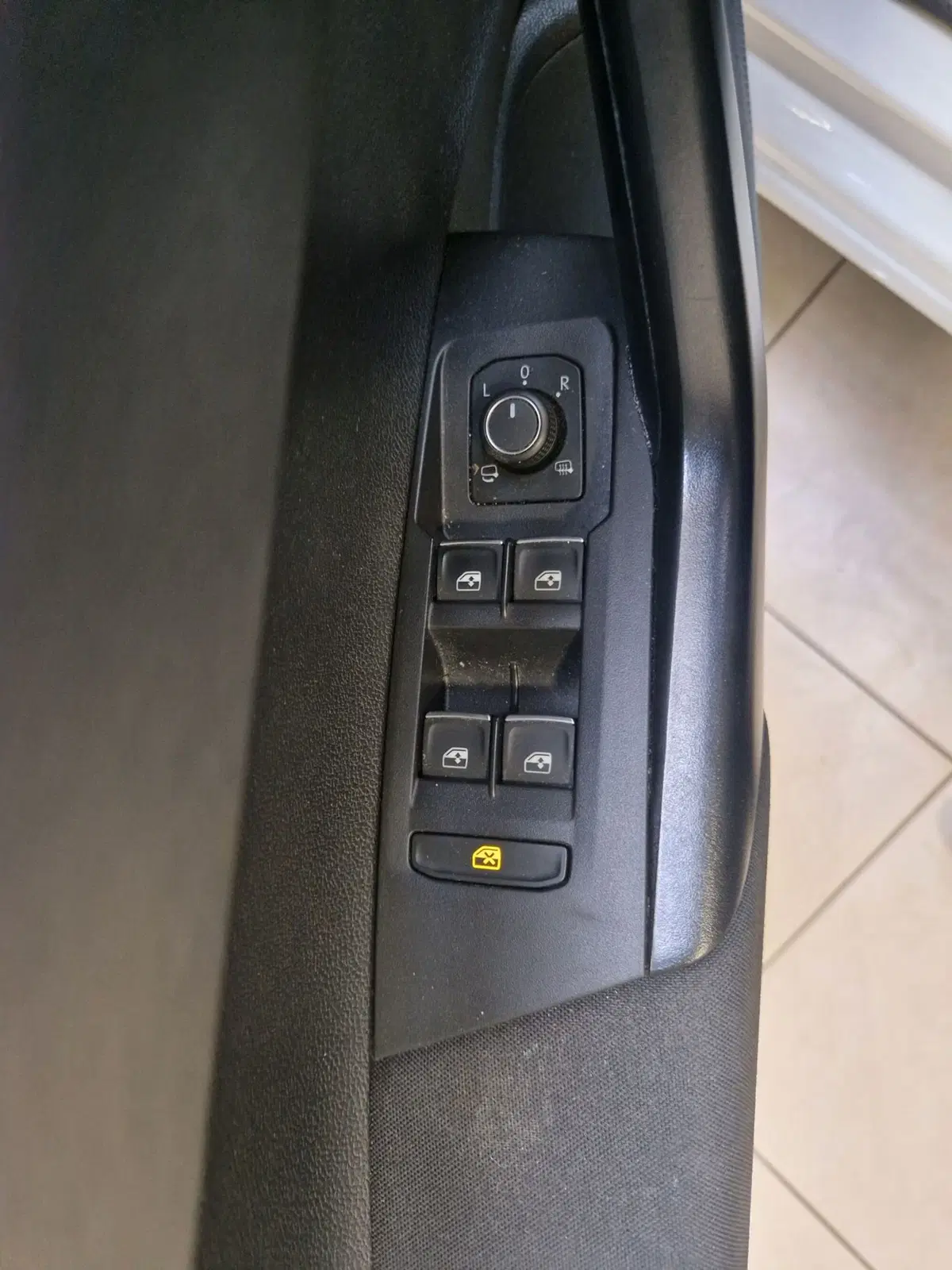 Volkswagen Polo usata a Varese (10)
