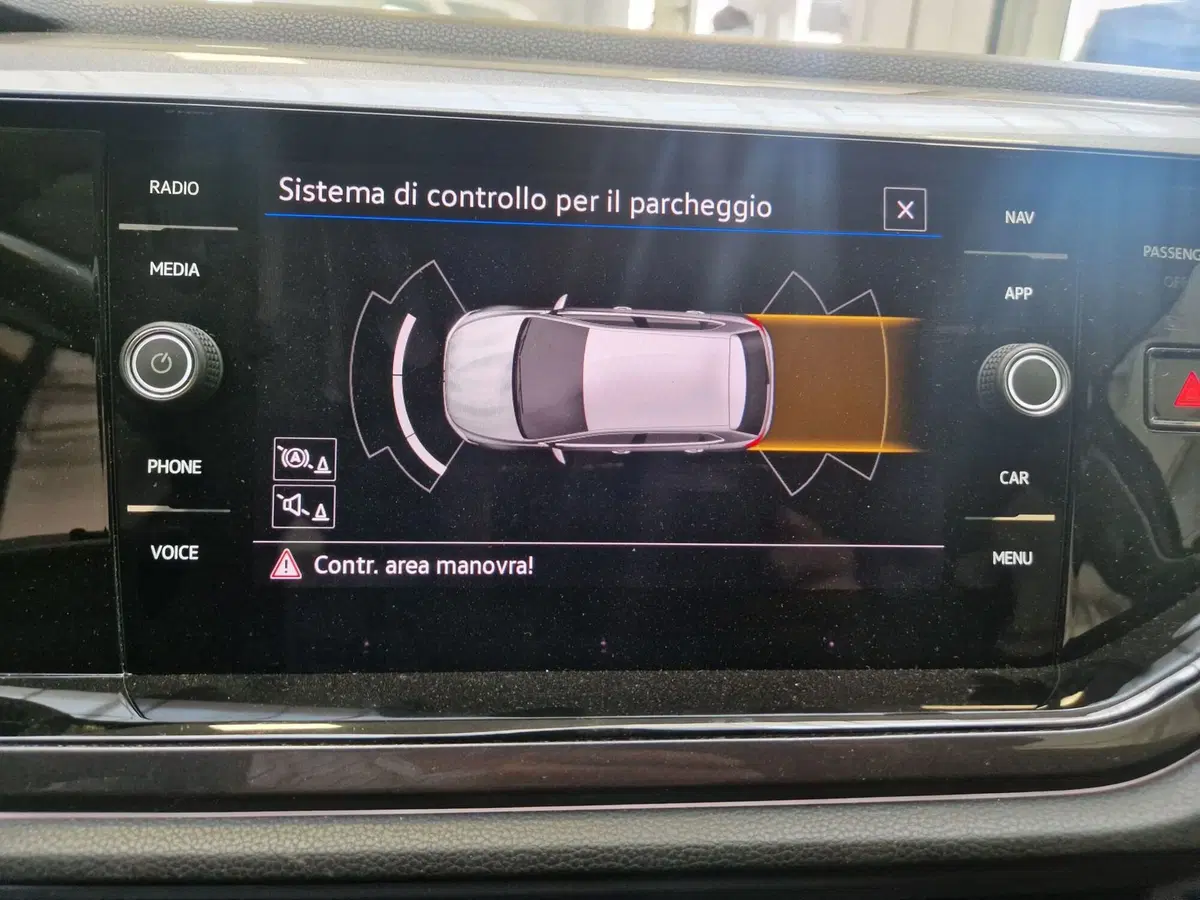 Volkswagen Polo usata a Varese (13)