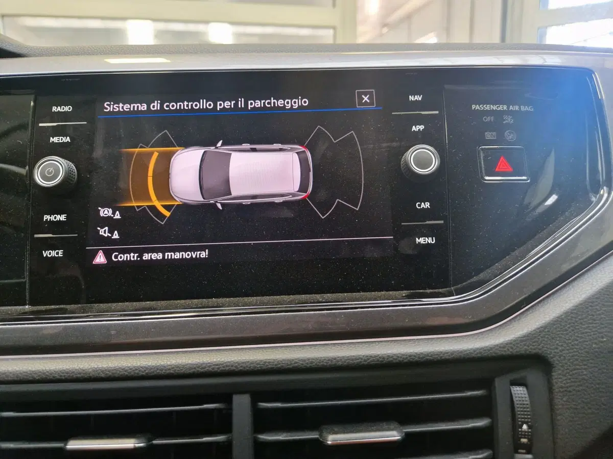 Volkswagen Polo usata a Varese (14)