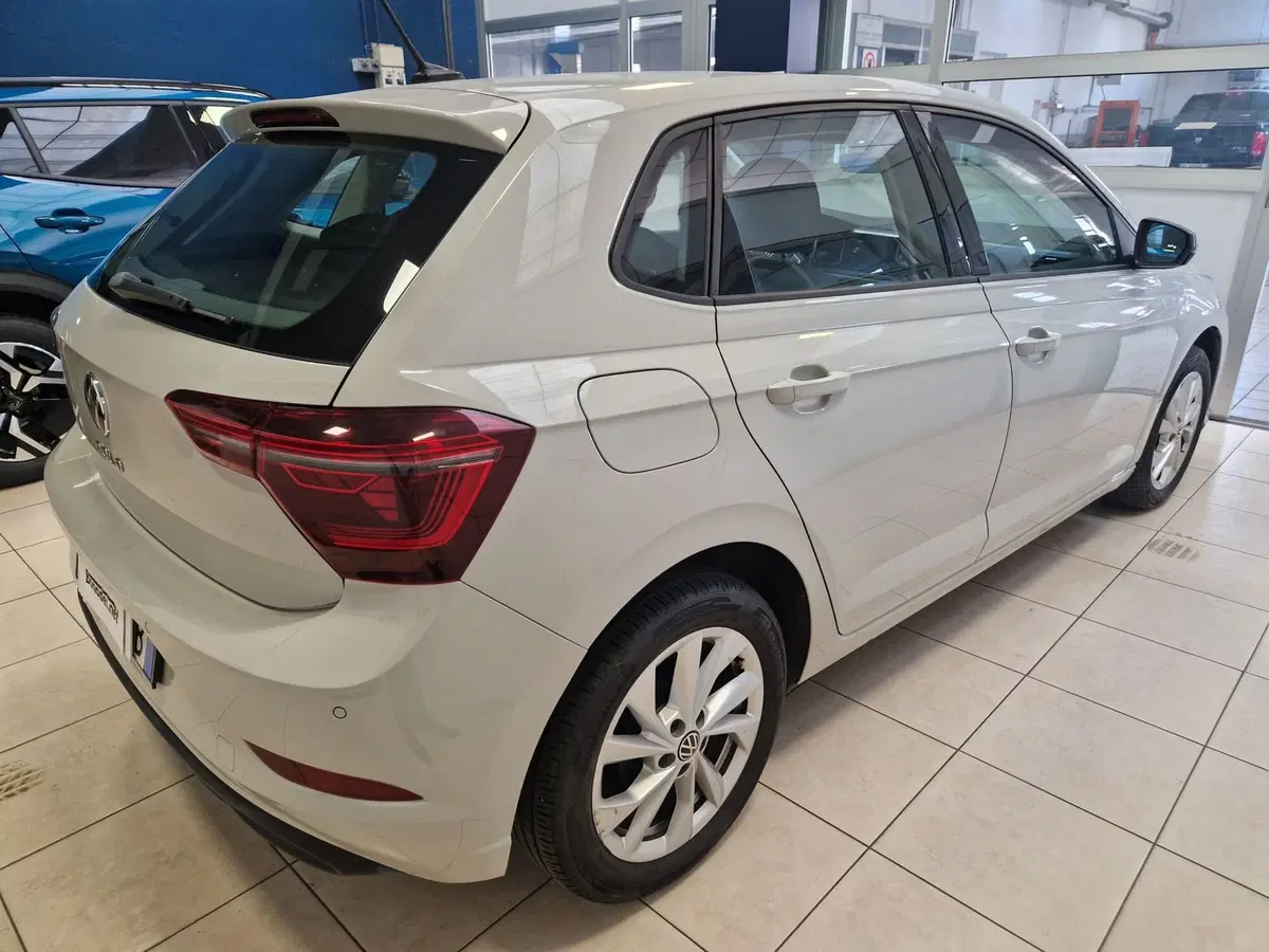 Volkswagen Polo usata a Varese (5)