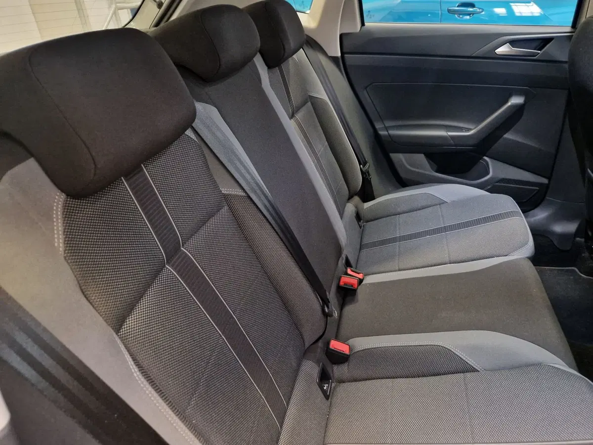 Volkswagen Polo usata a Varese (7)