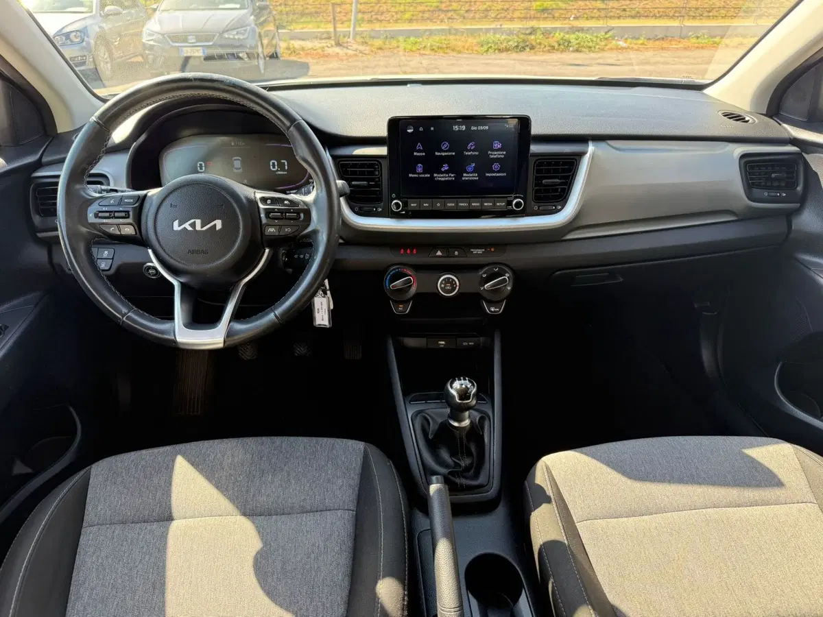 Kia Stonic usata a Rimini (10)