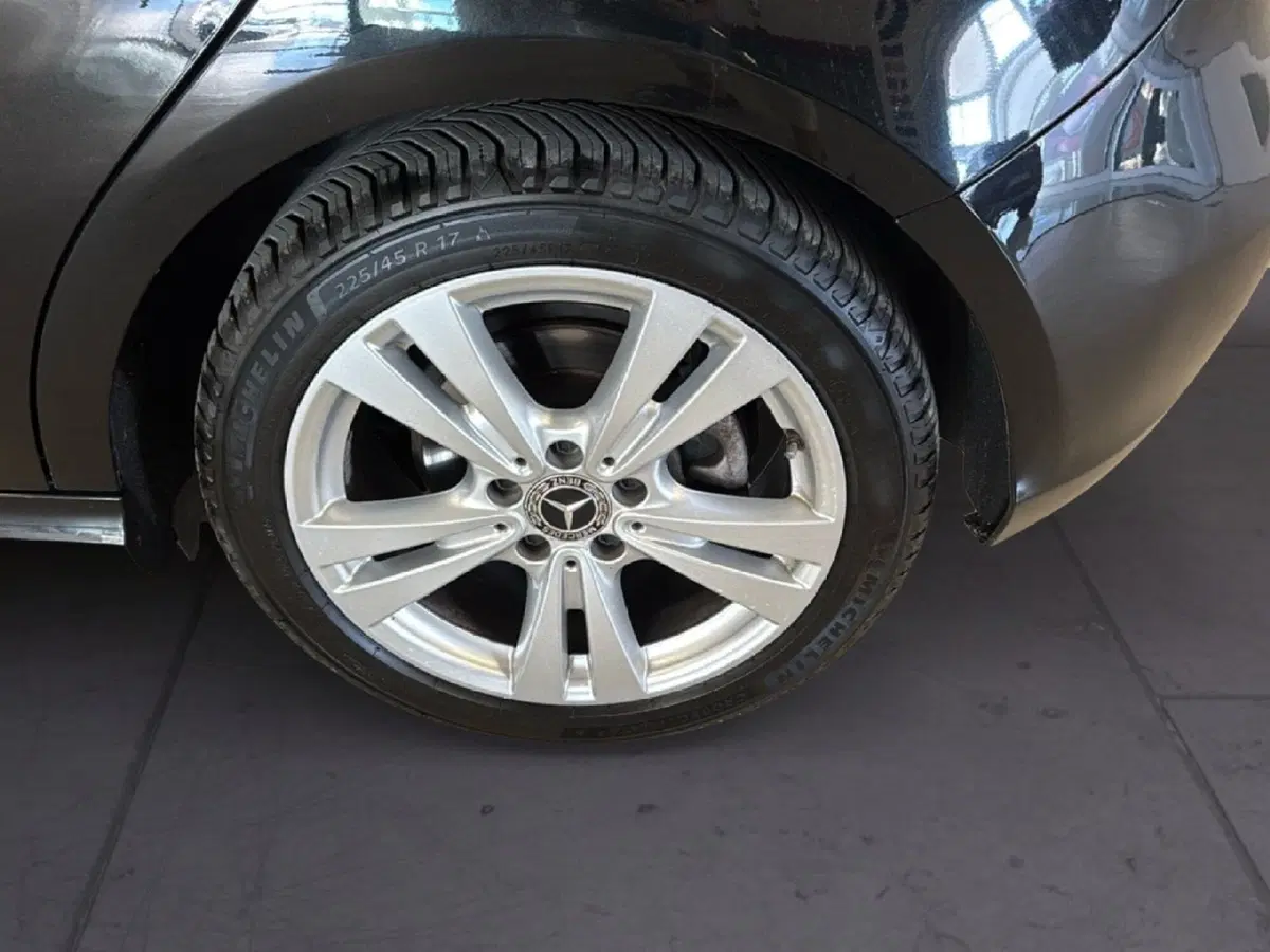 Mercedes-Benz Classe A usata a Arezzo (11)