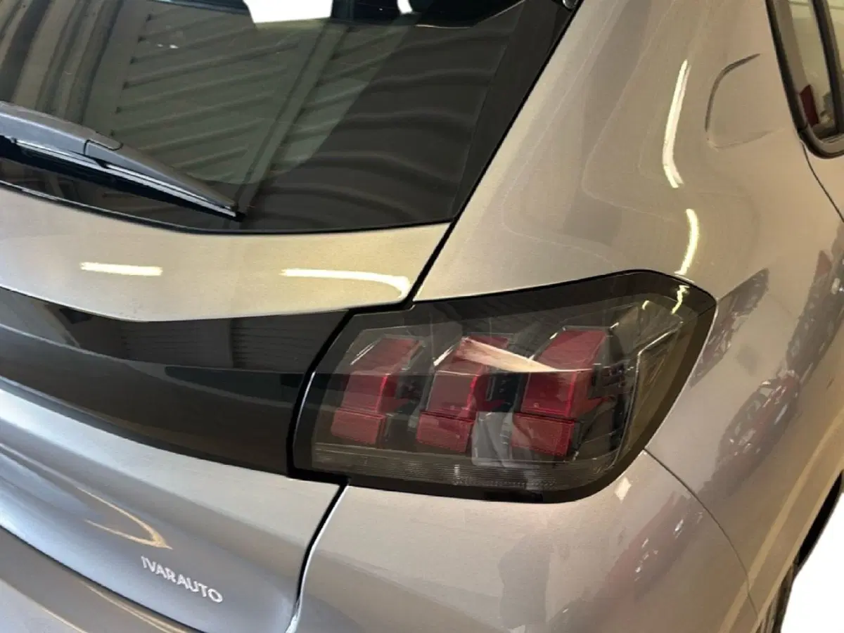 Peugeot 208 usata a Arezzo (10)