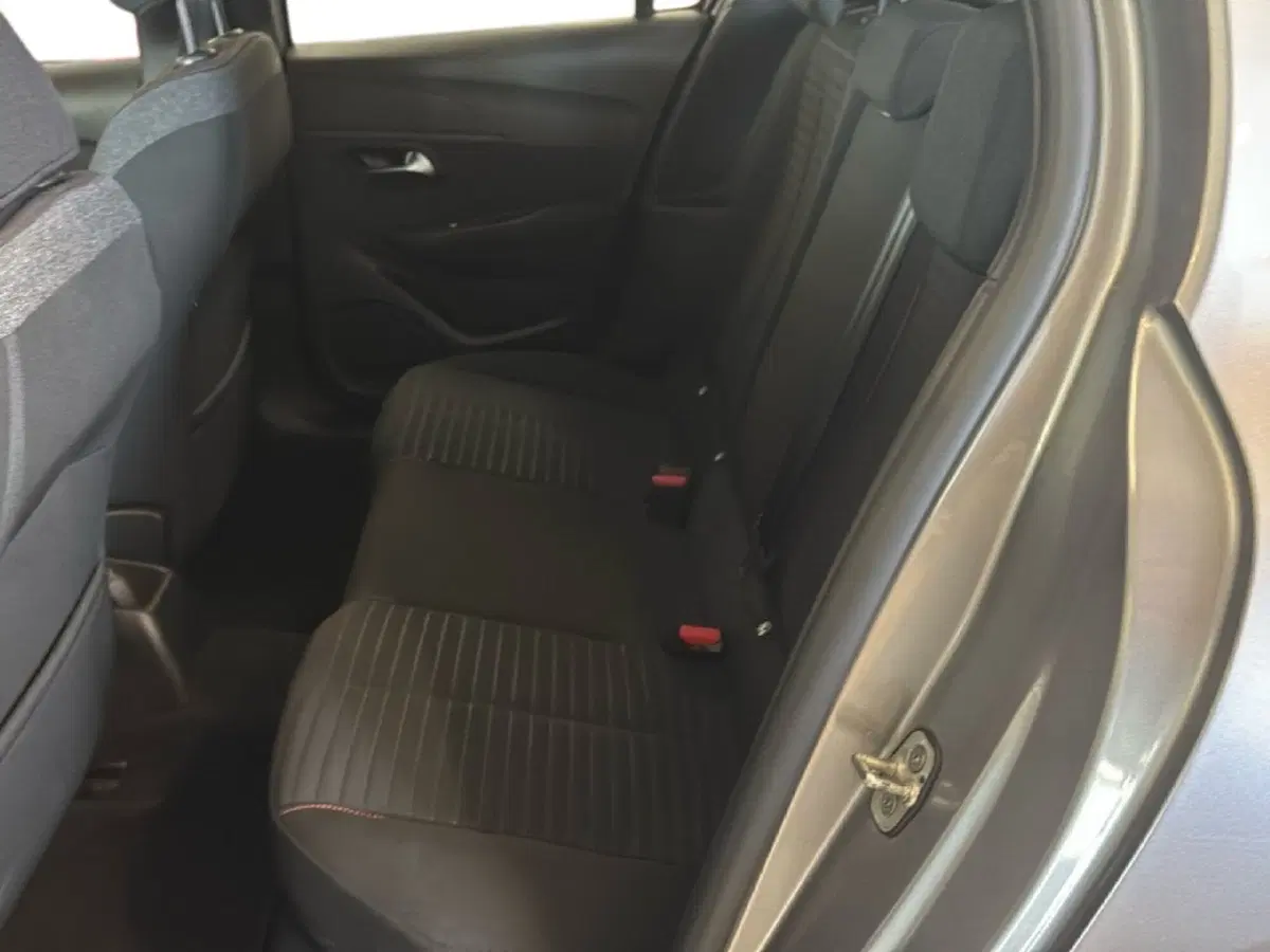 Peugeot 208 usata a Arezzo (15)