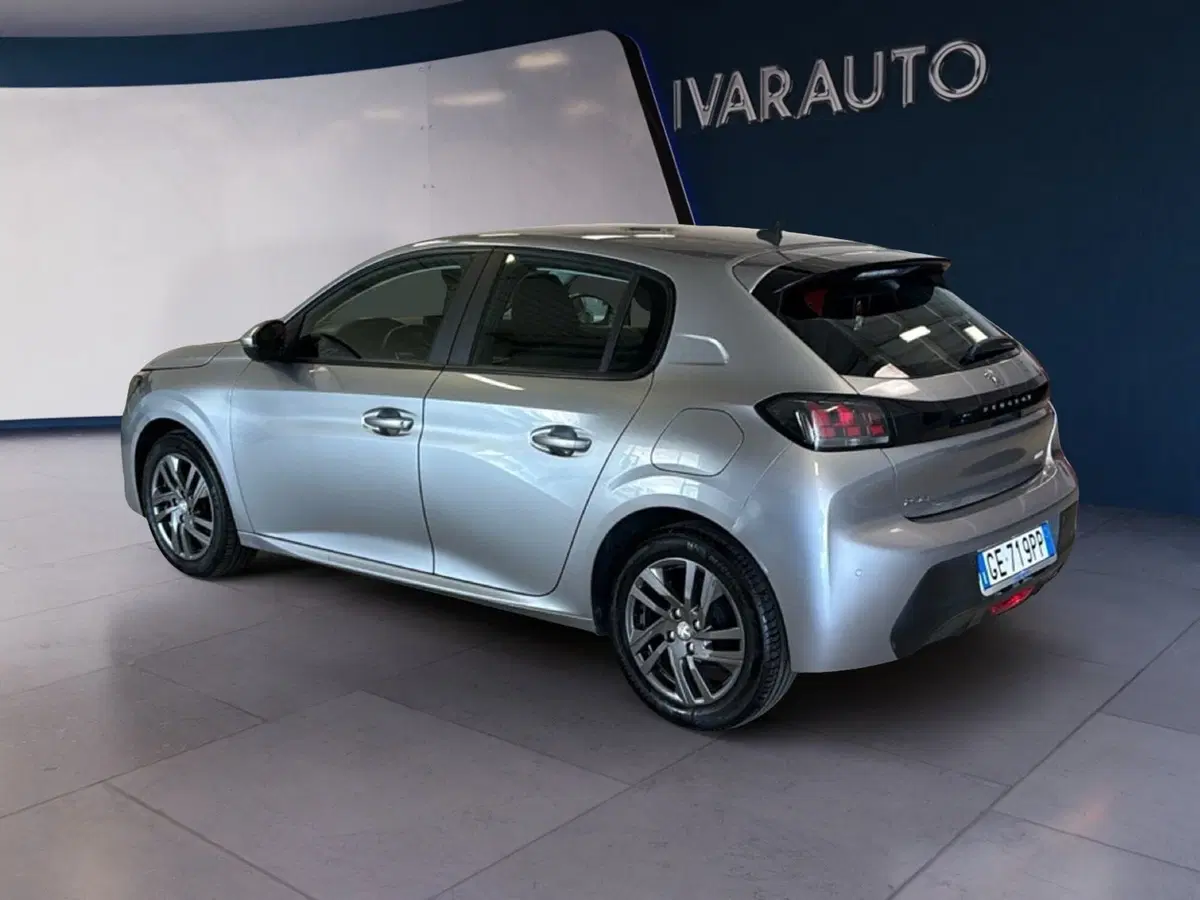 Peugeot 208 usata a Arezzo (3)