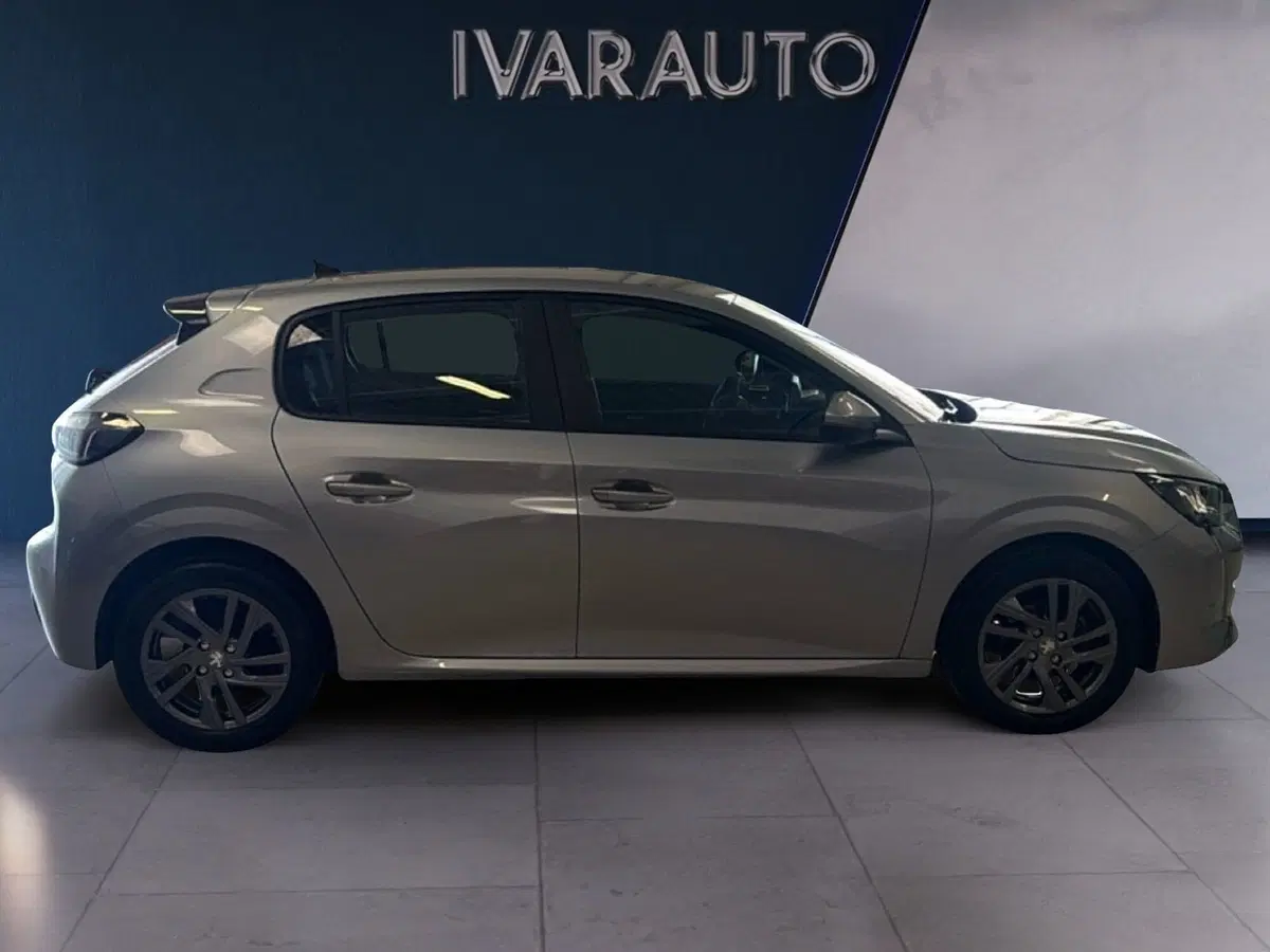 Peugeot 208 usata a Arezzo (7)