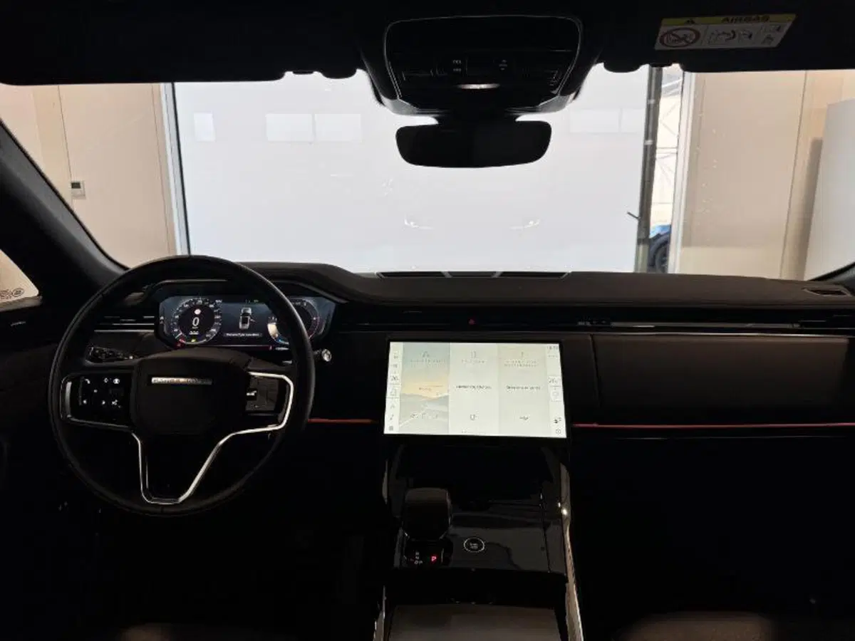 Land Rover Range Rover Sport usata a Venezia (17)