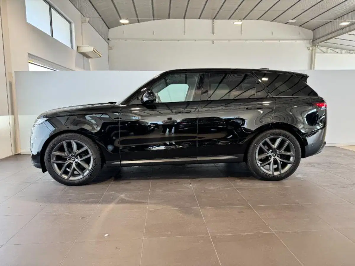 Land Rover Range Rover Sport usata a Venezia (2)