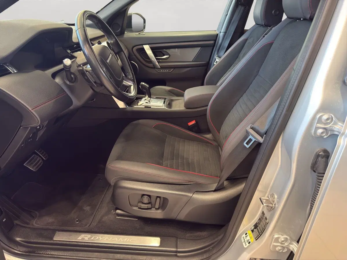 Land Rover Discovery Sport usata a Latina (11)
