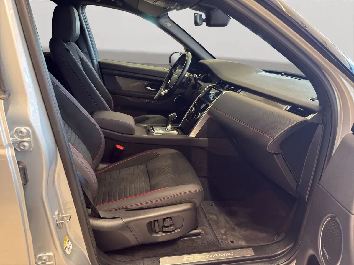 Land Rover Discovery Sport usata a Latina (3)