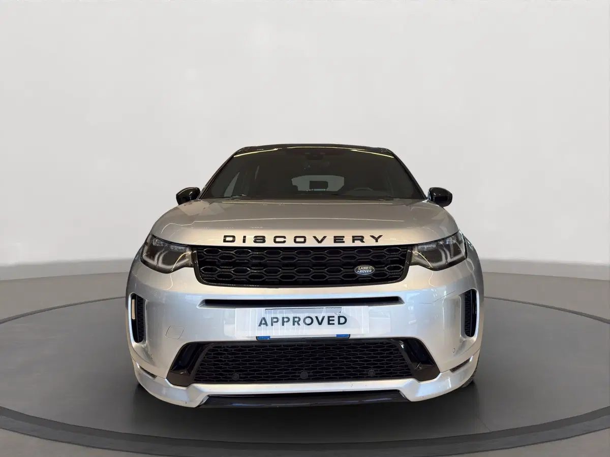 Land Rover Discovery Sport usata a Latina (8)