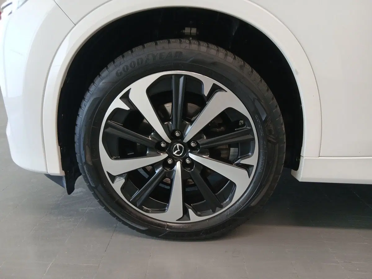 Mazda CX-60 usata a Arezzo (9)