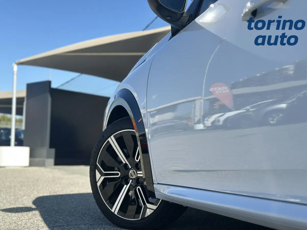 Lancia Ypsilon usata a Torino (10)