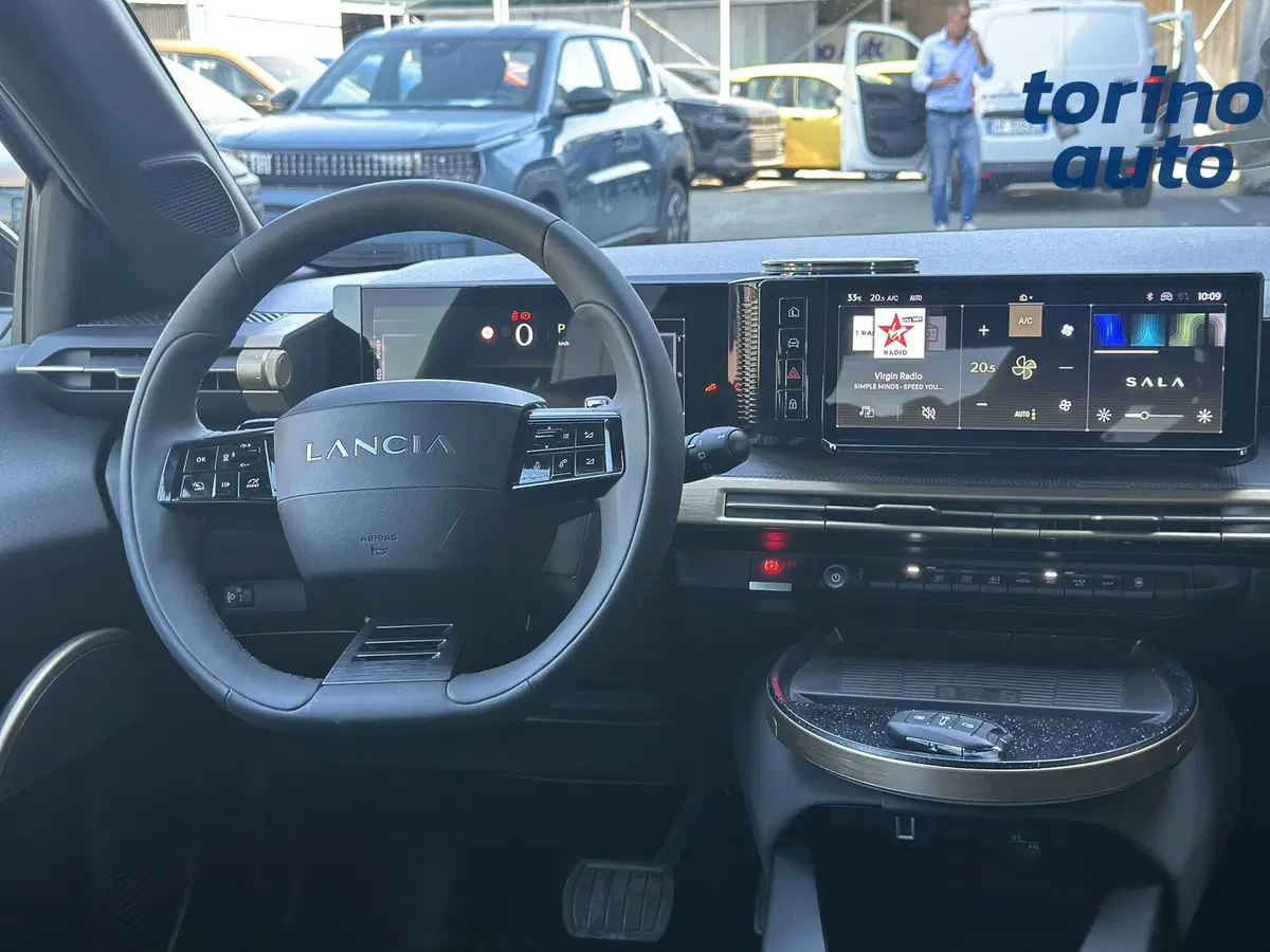 Lancia Ypsilon usata a Torino (16)