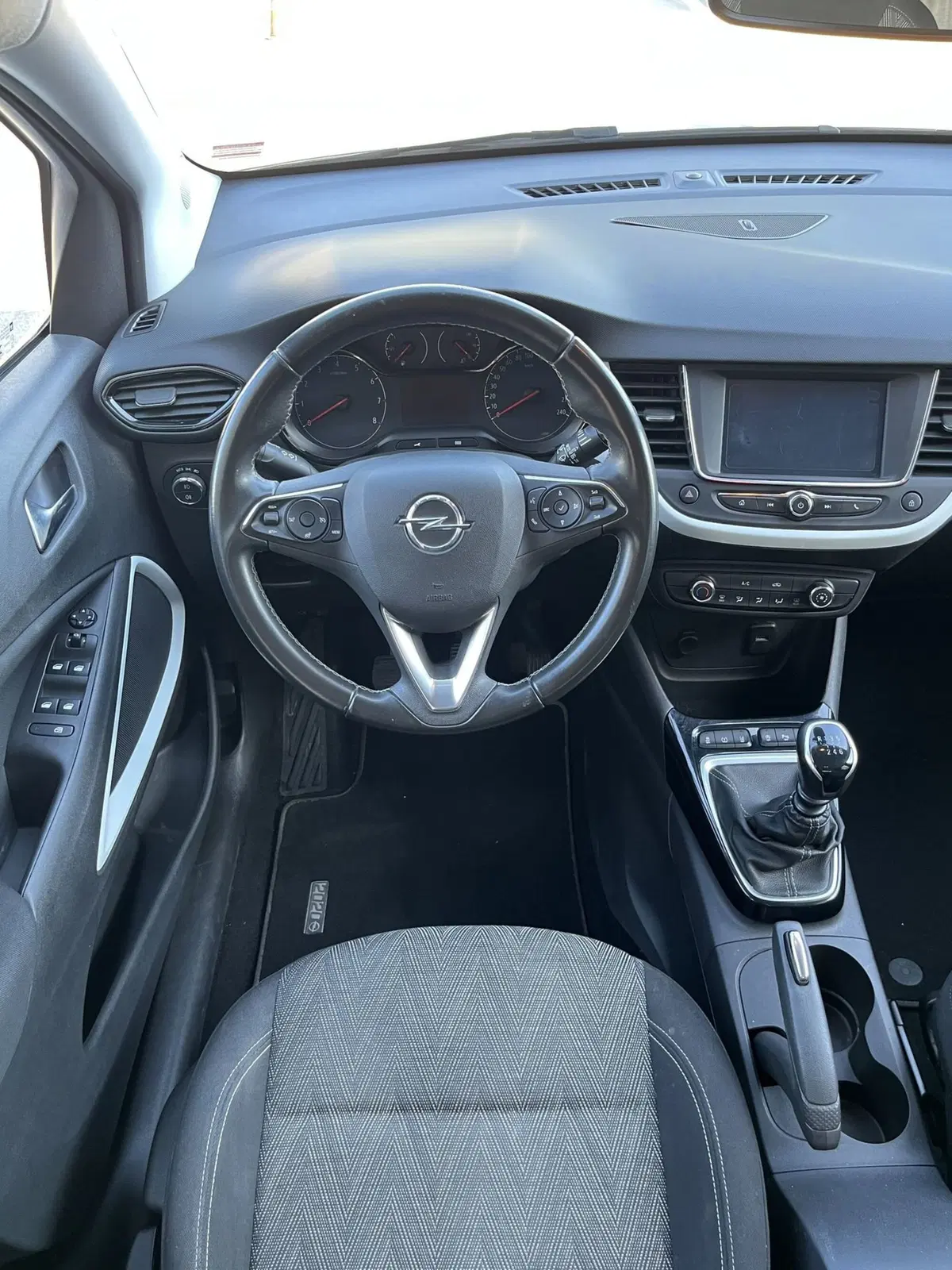 Opel Crossland X usata a Chieti (10)