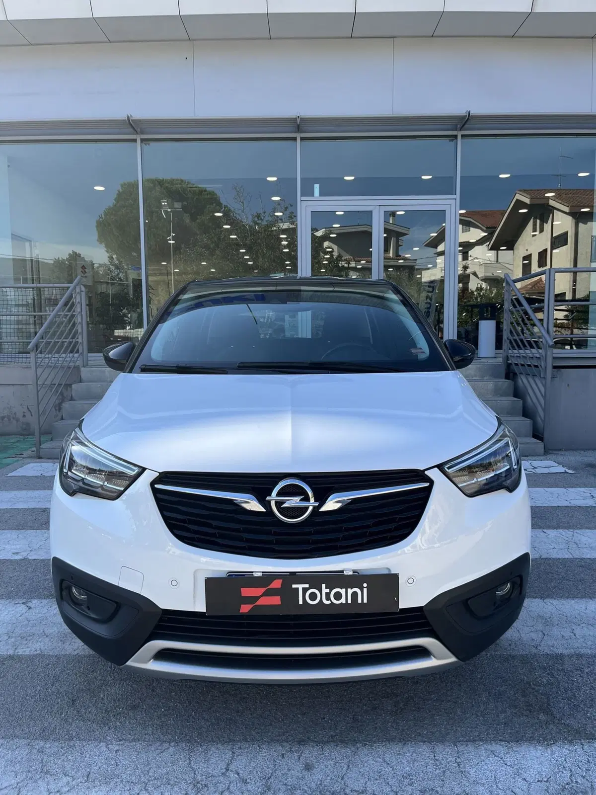 Opel Crossland X usata a Chieti (2)