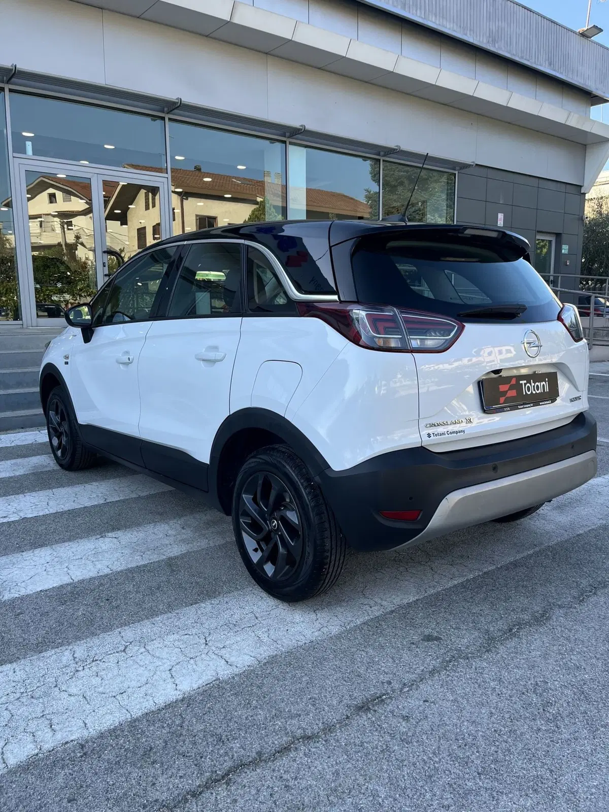 Opel Crossland X usata a Chieti (5)