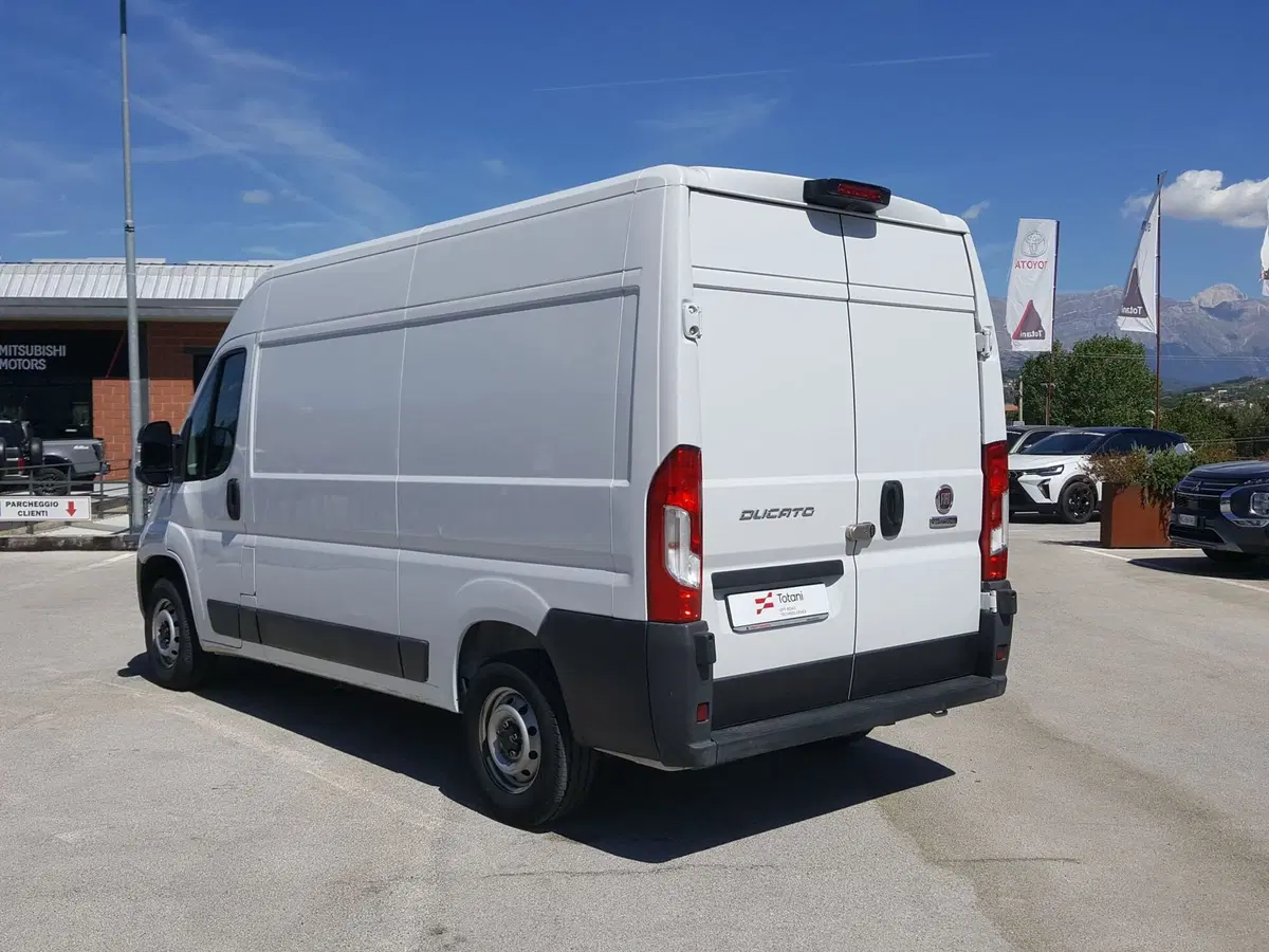 Fiat Ducato Furgone Vetrato usata a L'Aquila (17)