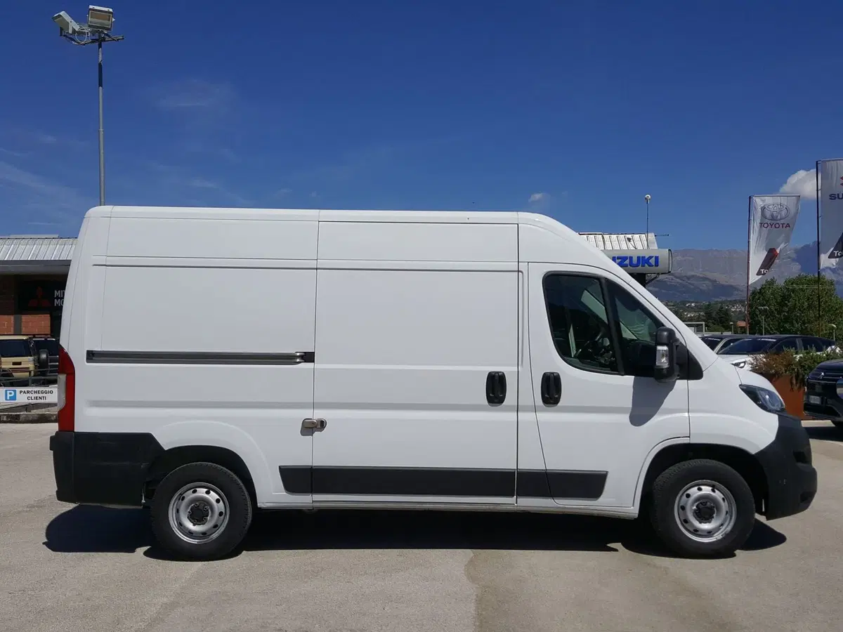 Fiat Ducato Furgone Vetrato usata a L'Aquila (4)