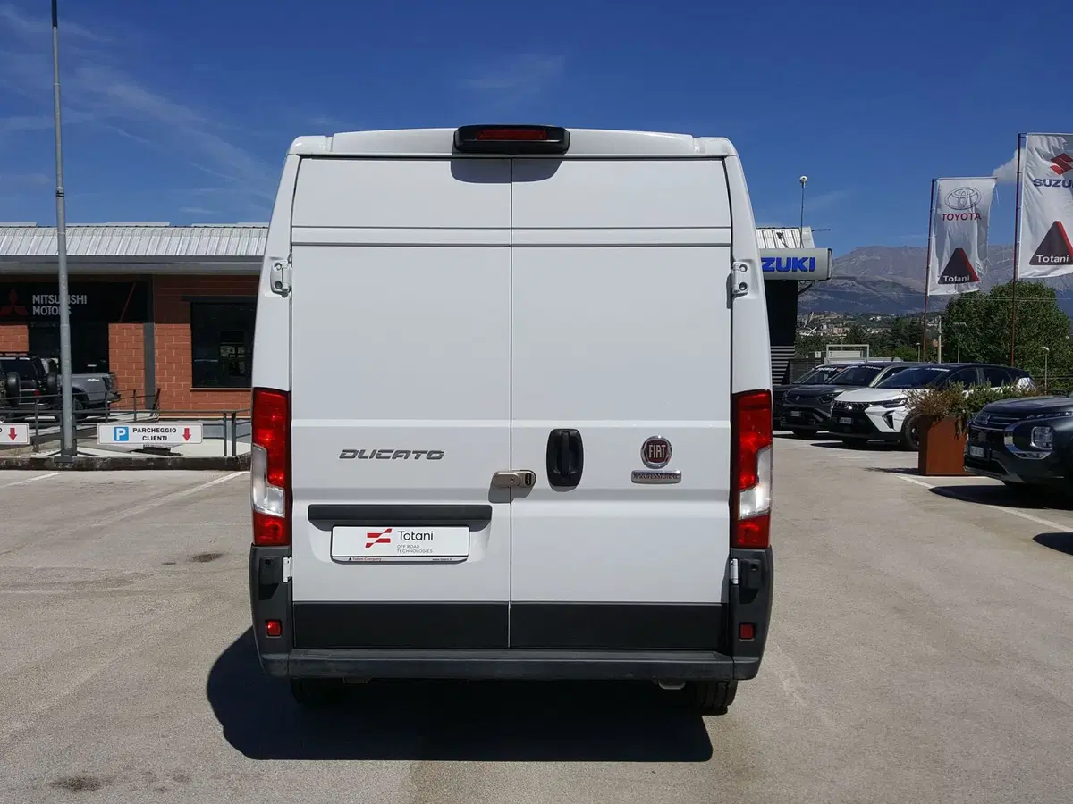 Fiat Ducato Furgone Vetrato usata a L'Aquila (8)