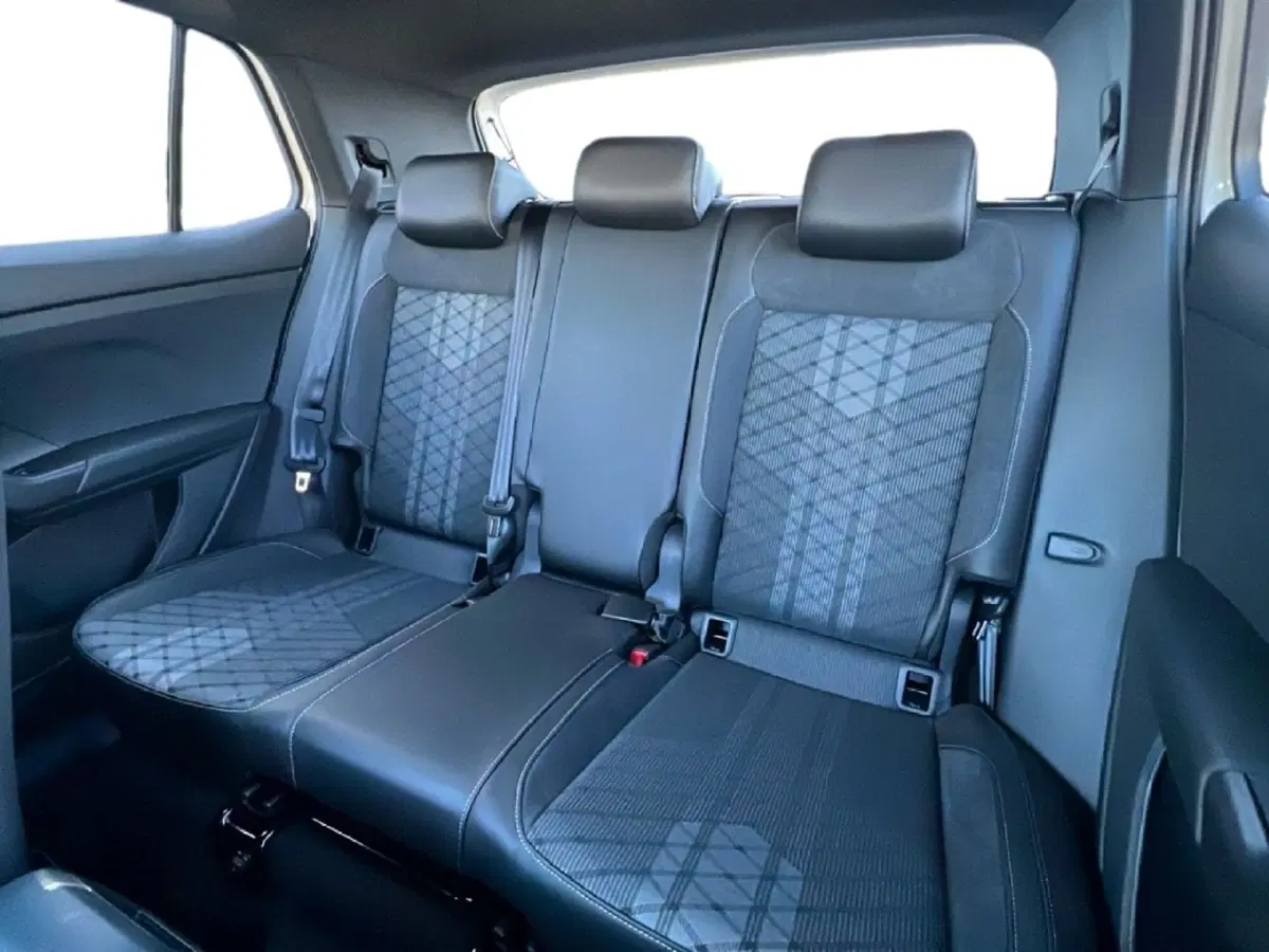 Volkswagen T-Cross nuova a Grosseto (12)