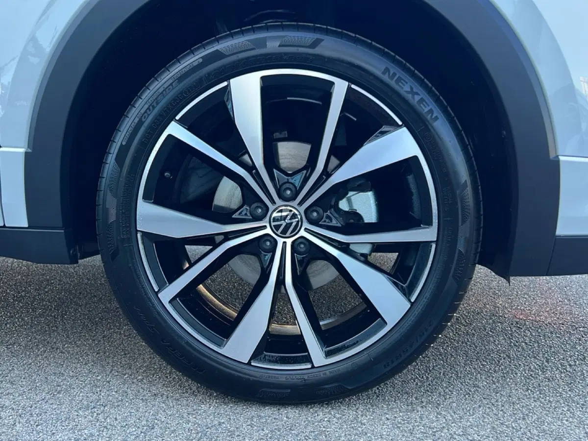 Volkswagen T-Cross nuova a Grosseto (9)