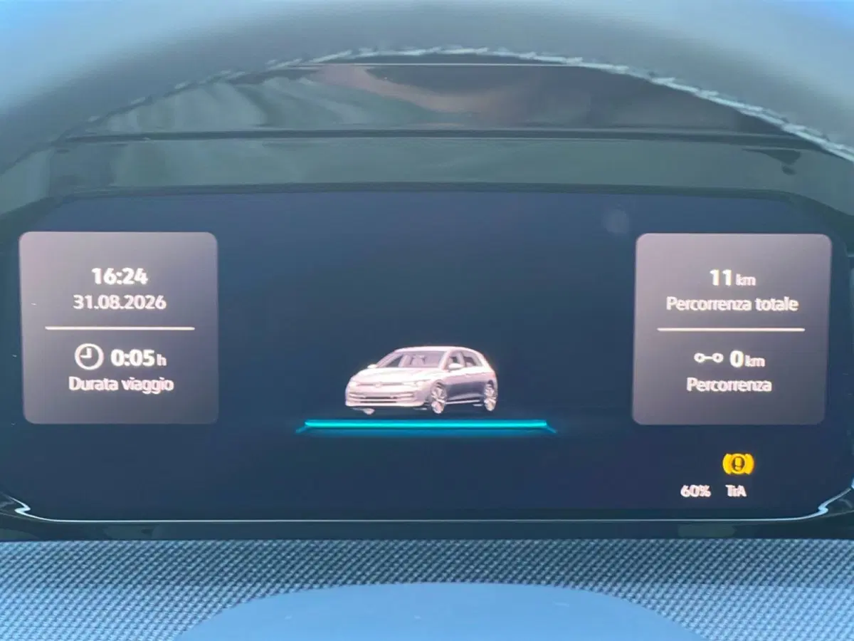 Volkswagen Golf nuova a Grosseto (15)