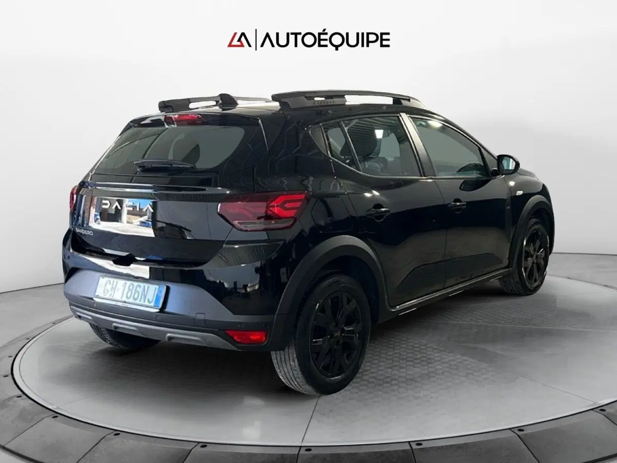 Dacia Sandero Stepway usata a Roma (5)