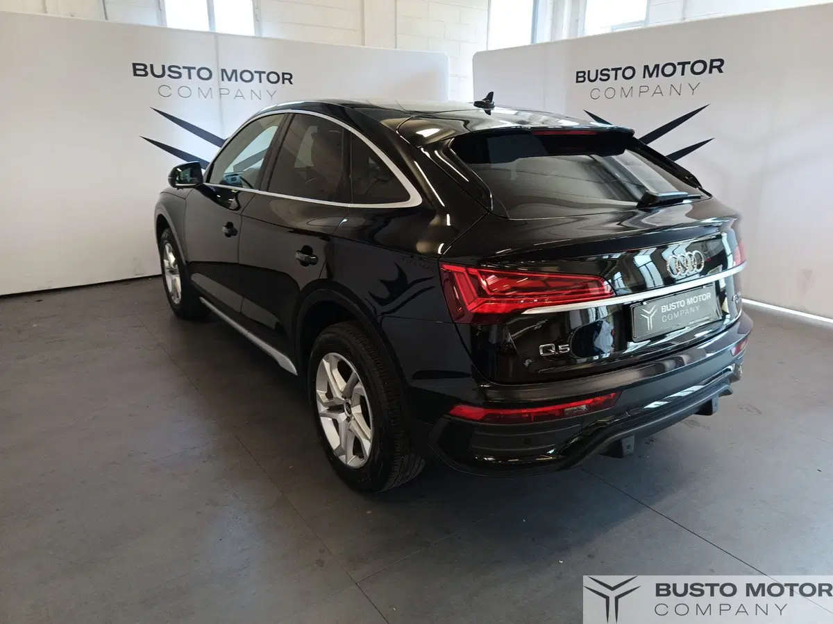 Audi Q4 Sportback usata a Varese (6)