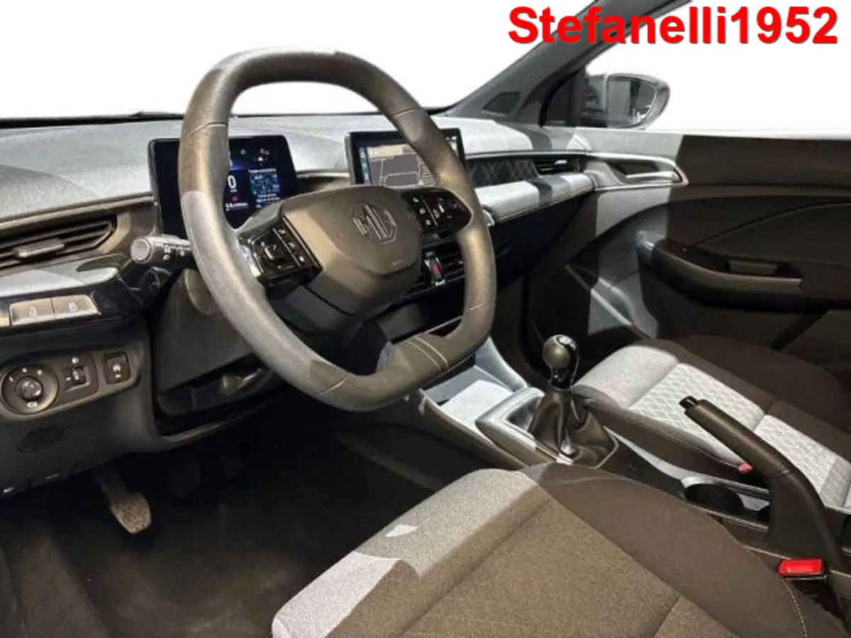 Mg MG3 usata a Bologna (11)