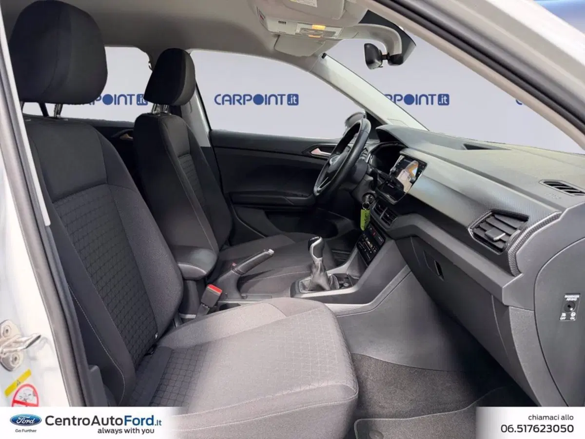 Volkswagen T-Cross usata a Roma (15)