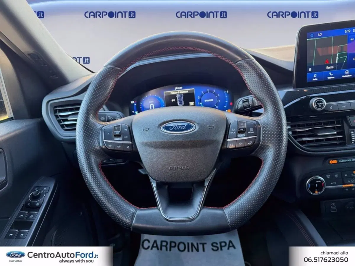 Ford Kuga usata a Roma (12)