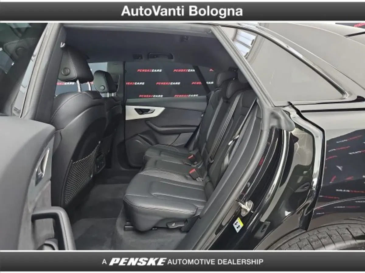 Audi Q8 usata a Bologna (11)
