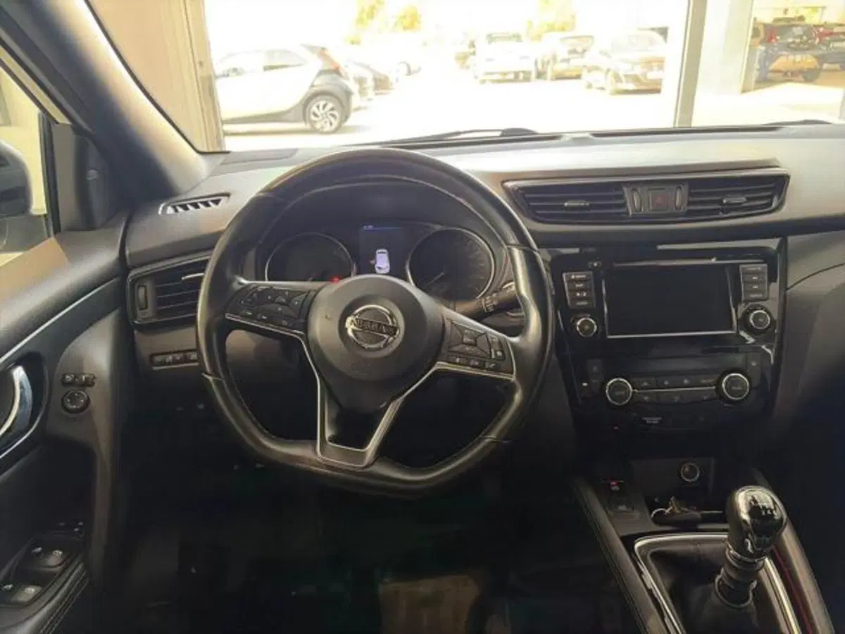 Nissan Qashqai usata a Sassari (8)