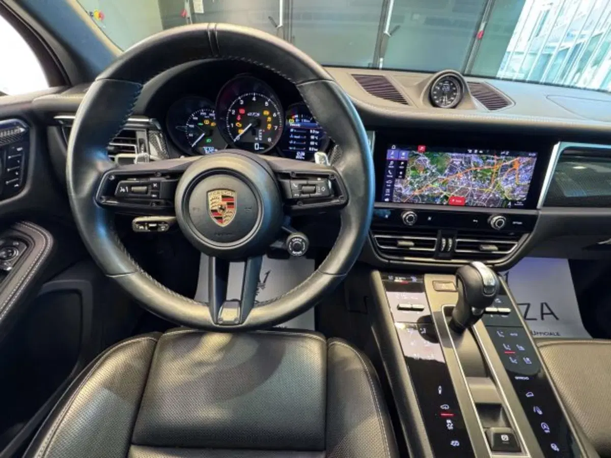 Porsche Macan usata a Torino (13)