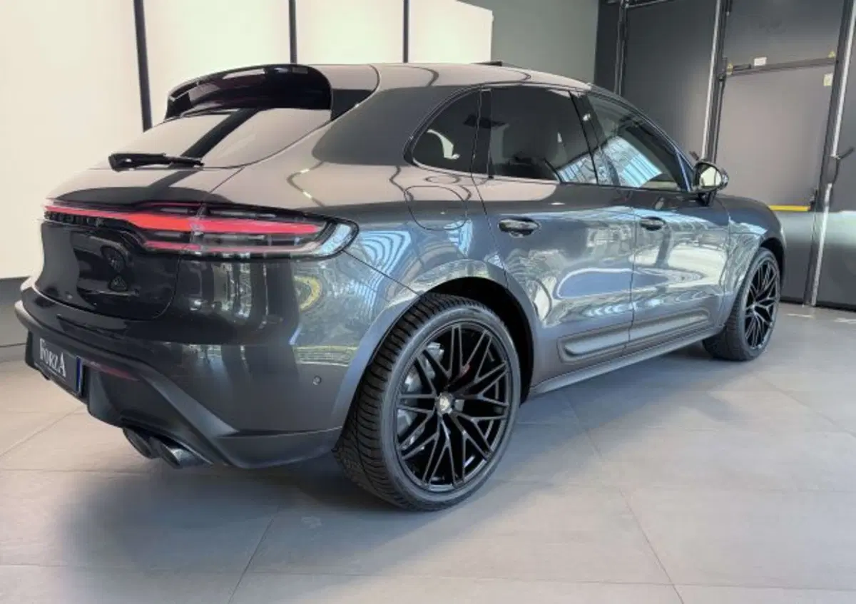 Porsche Macan usata a Torino (8)