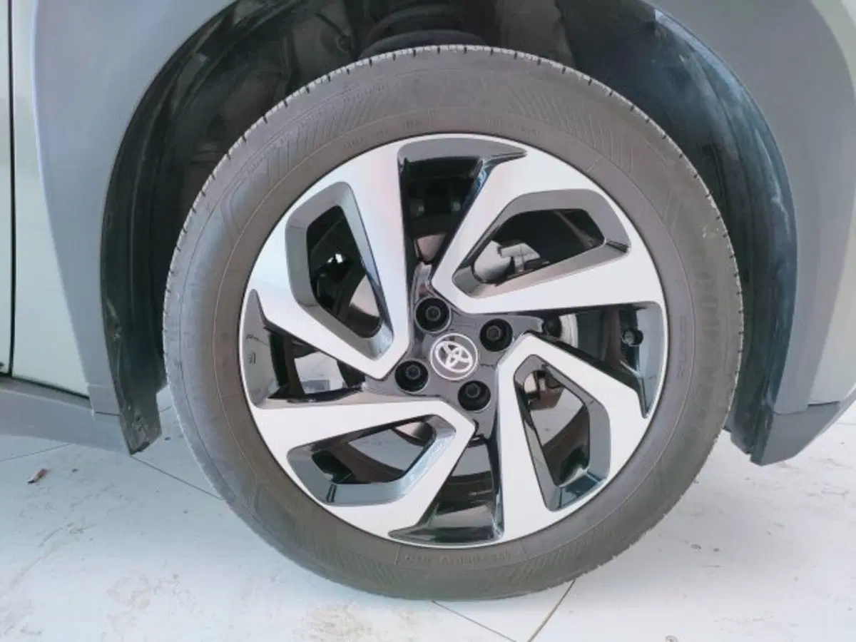 Toyota Aygo X usata a Teramo (10)