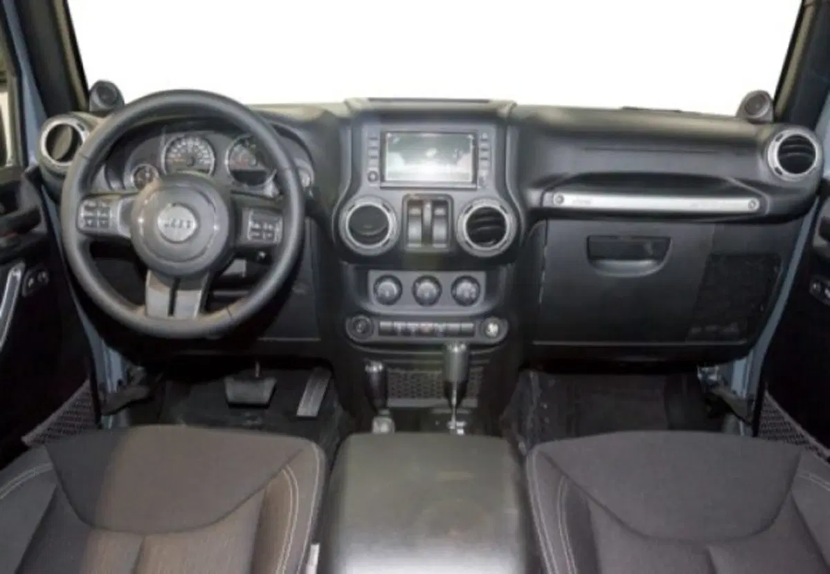 Jeep Wrangler usata a Teramo (18)