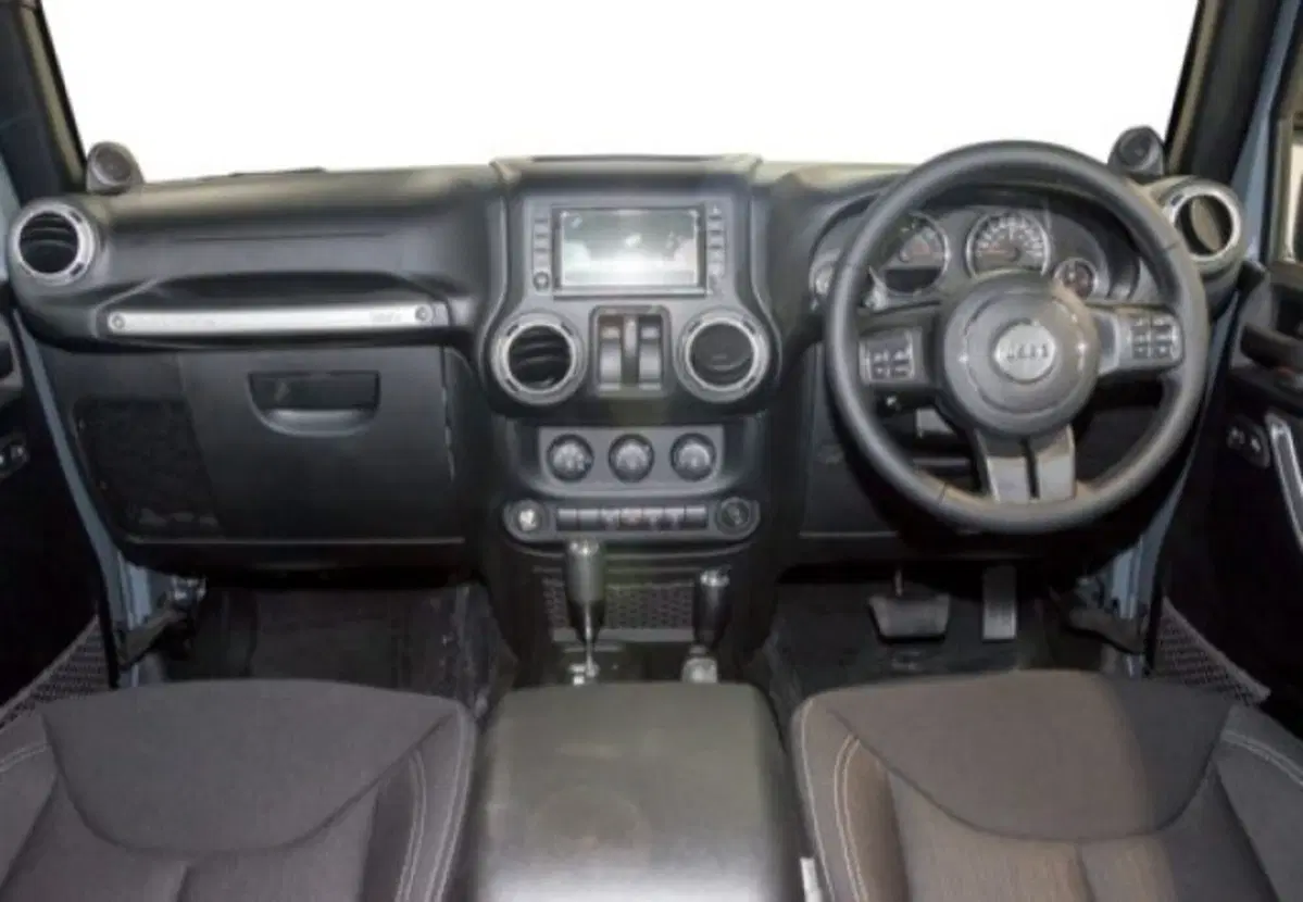 Jeep Wrangler usata a Teramo (19)