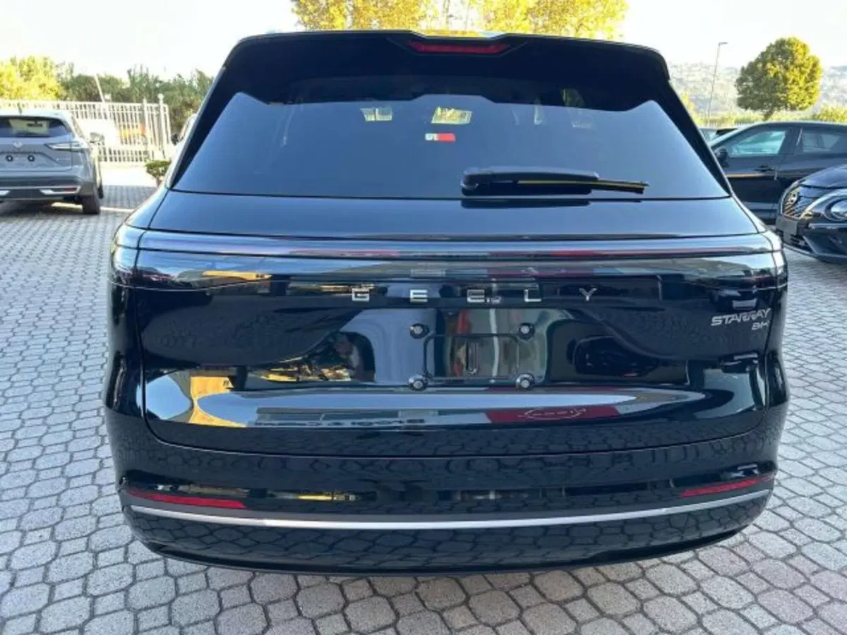 Geely Starray nuova a Firenze (5)