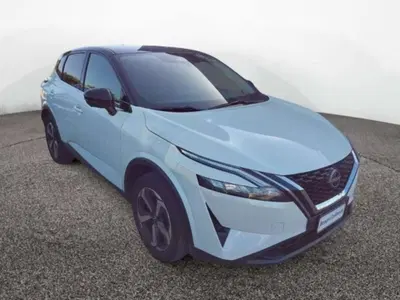 Nissan Qashqai 1.3 mhev N-Connecta 2wd 140cv del 2023 usata a Empoli