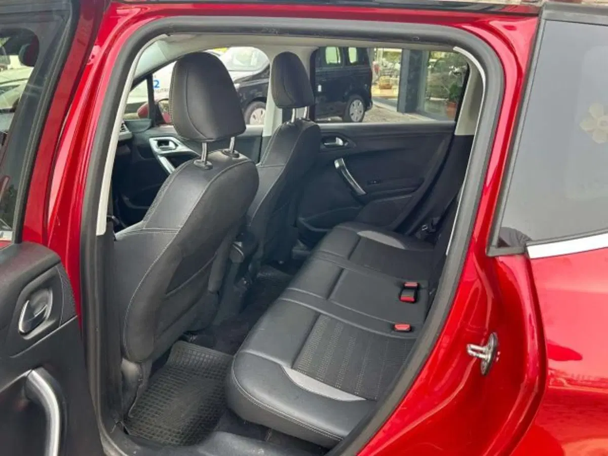 Peugeot 2008 usata a Firenze (12)